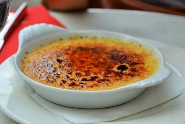 Parisian creme brulee makes my mouth go YAY.